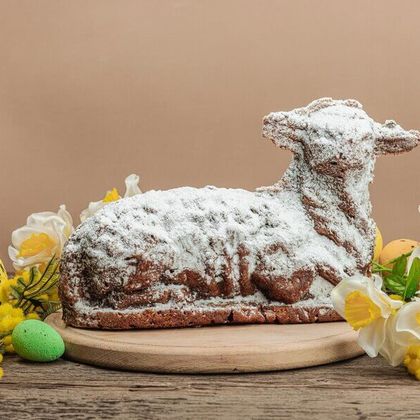 easter lamb cake