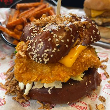 4C80E242 372D 4B3E 9E85 20EDFD24EB75