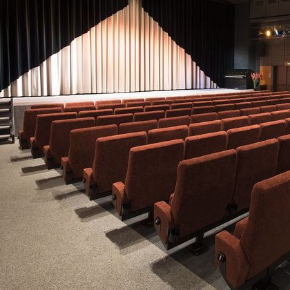 DAS KINO seats