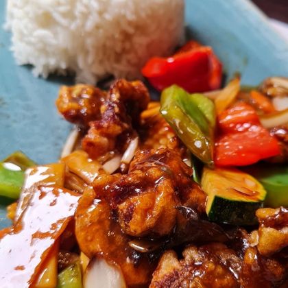 yuen cover with beef meal